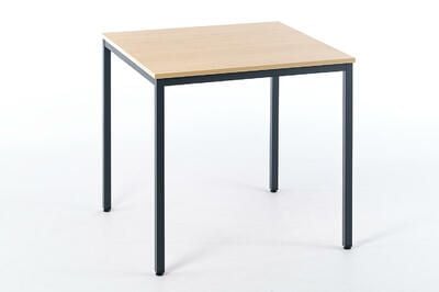Hochwertige quadratische Tische